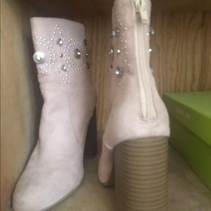Light pink ankle boots